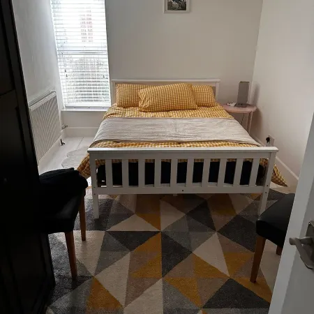 Seaside Haven Coastal Comfort 200m from the Beach