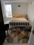 Seaside Haven Coastal Comfort 200m from the Beach Hotels in Margate