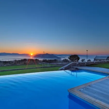 Armonia Luxury Villa