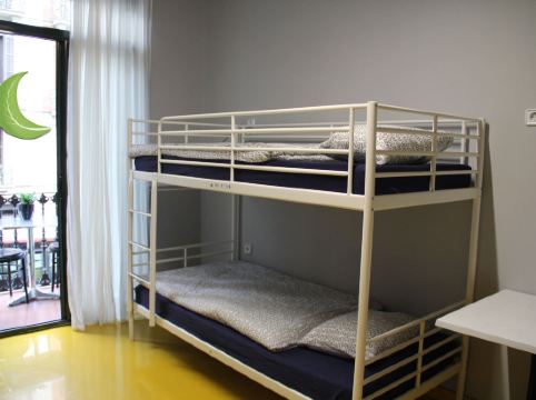 Sleep Green - Certified Eco Youth Hostel