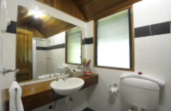 Kokopo Beach Bungalow Resort - breakfast