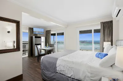Ocean Beach Hotel