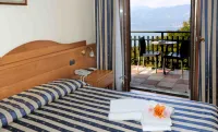 Hotel Costabella Các khách sạn gần Jungle Adventure Park