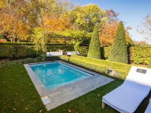 胡根沃思城堡莊園酒店