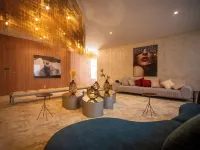 Charlie Legacy Campo Belo Hotels near Campo Grande