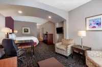 La Quinta Inn & Suites by Wyndham Lumberton Hotels in Lumberton