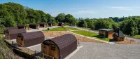 Weedingshall Lodges - 3-Star