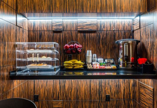 1. 아메리카나 인..