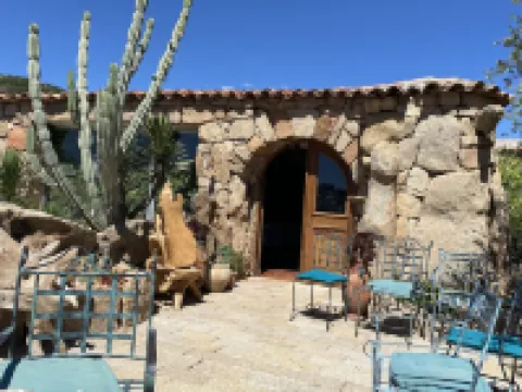 Domaine de Piscia Hotels in Figari