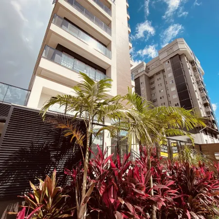 Max Loft - Apartamentos