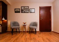 Sky Pyramids View Inn Hotels in Nazlet El-Semman