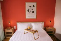 Niouvola 11 Hotels in 