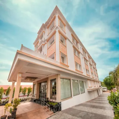 Hotel Star Palace - Rameswaram Tamil Nadu - parking