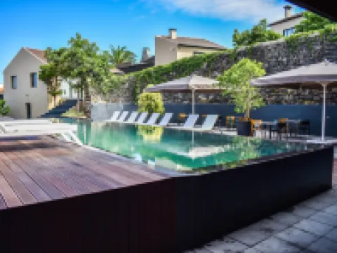 火山魅力屋酒店 大里貝拉酒店