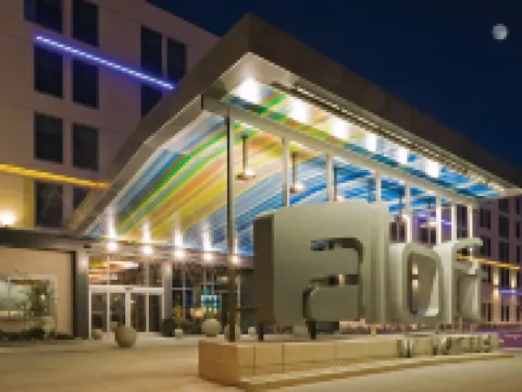 アロフト マイアミ ドーラル ドラールのホテル