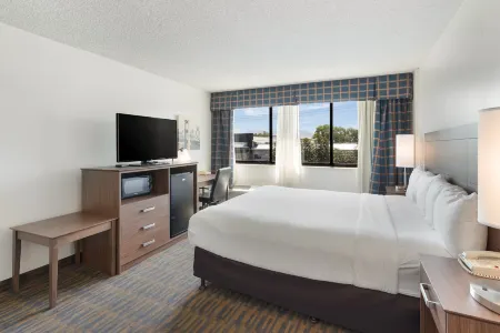 Clarion Hotel Concord-Walnut Creek Отели в г. Конкорд