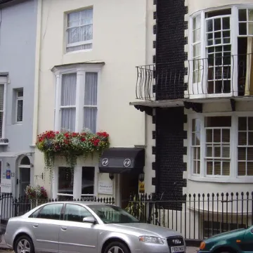Upper Rock Brighton - Guest House