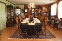 Berry Patch Bed and Breakfast فنادق في Swatara Township