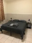 Spacious Apartment with Convenient Transit Access - Charming Getaway