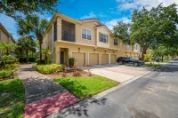 Private Balcony and Community Pool Access - Charming Coastal Escape Hotels in Osceola County