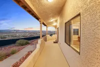 The Overlook - Amazing Views, Hot Tub & Game Room! Hotels in Big Water