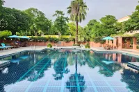 Jaypee Palace Hotel - Pools