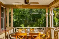 Ocean and Mountain Views with Pool and Spa - Exquisite Tropical Escape