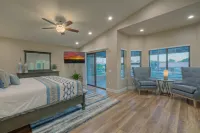 Stunning Lake Views and Luxurious Amenities - Exquisite Family Escape