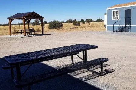 Cozy Escape with BBQ Grills and Gazebo - Charming Adventure Retreat Отели в г. Valle