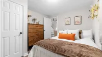 Charming Vintage Haven - Classic Elegance and Modern Comfort Hotels in White County
