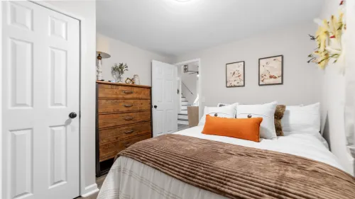 Creekside Escape with Firepit and Fishing - Charming Cozy Retreat Hotels in White County
