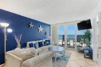 Unobstructed Gulf Views and Pool Access - Stunning Coastal Escape