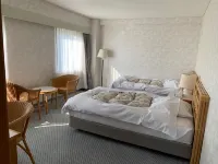 Toyo Shirahama Resort Hotel Hotel di Kaiyo