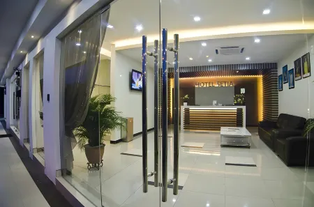 Hotel Setia Отели рядом с достопримечательностью «Taman Intan Kluang»