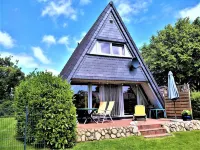 Cozy tent roof house for up to 6 people, free WLAN, fenced property