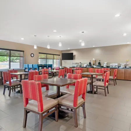 Comfort Suites Oxford I-20 Exit 188