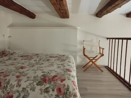 Mantellini 2B Отели в г. Domodossola