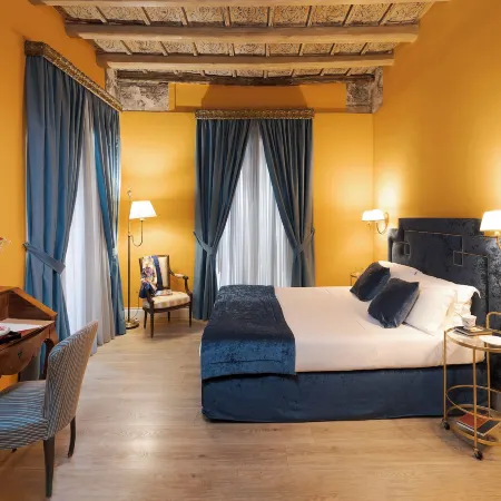 Palazzo Arone dei Baroni di Valentino