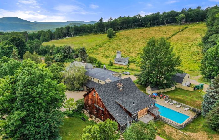 Whitney's Inn at Black Mountain