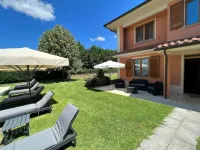 Villa in Tuscany with Private Pool & Views - 3-Star