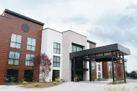 Revel Hotel des Moines Urbandale, Tapestry Collection by Hilton Hotels in Urbandale