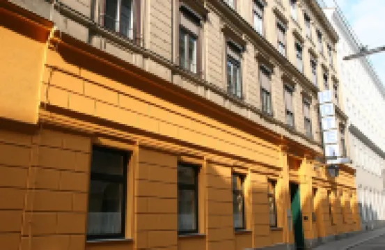 Hotel Admiral Hotels near Spittelberg