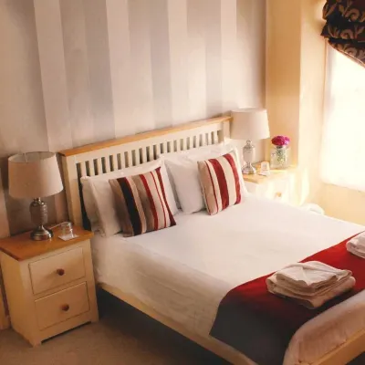 The Globe Inn Hotels near Tiverton Castle