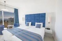 Odessa Beach Hotel - balcony