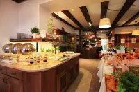 Hotel Schiff am See - Breakfast