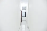 RedDoorz at Pettarani Square Makassar
