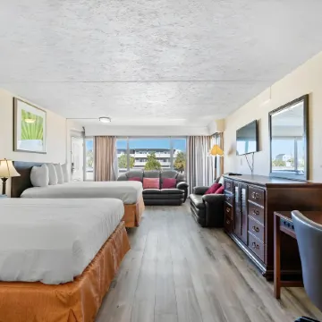 Ocean 5 Hotel