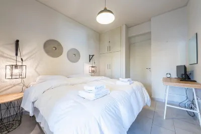 Luxury Home with Jacuzzi and Spectacular Sea Views for 8 Guests Hotels near Paralia Apollonies Voulas Β