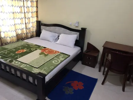 Ricardo's Property Отели рядом с достопримечательностью «Opera Square Masjid»