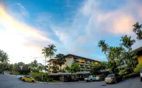 Palm Beach Resort & Spa - Bãi đậu xe